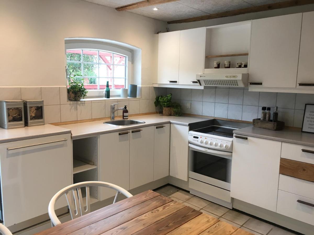Bed and Breakfast Hos Mette Бёркоп Экстерьер фото